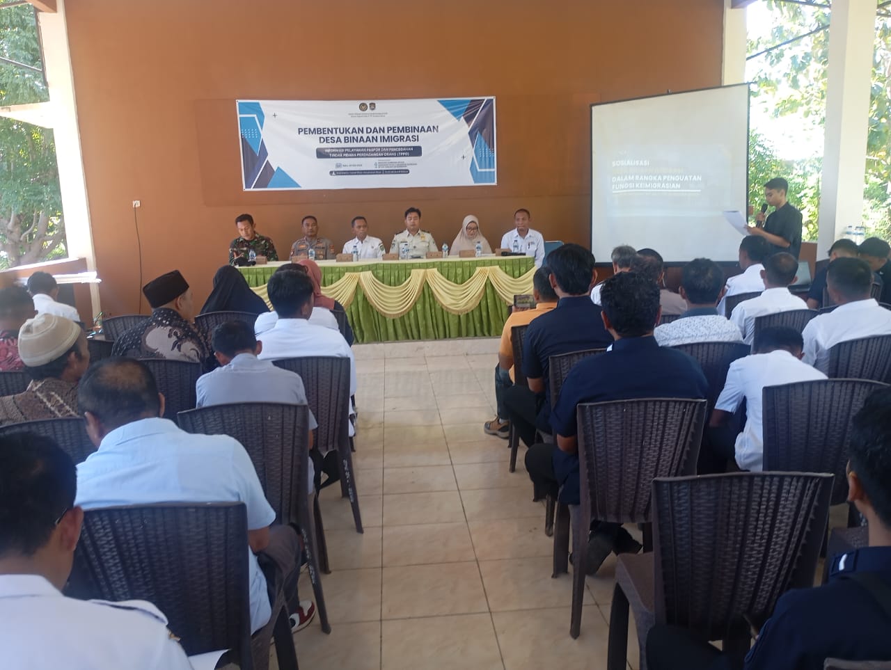 sosialisasi pembentukan dan pembinaan desa binaan imigrasi