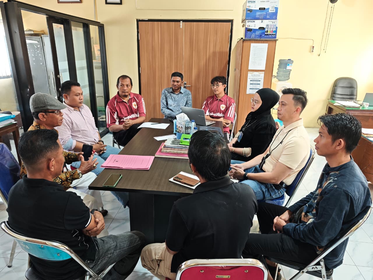 HUBUNGAN INDUSTRIAL SEDANG MELAKUKAN MEDIASI BERSAMA PB JAMKRINDO