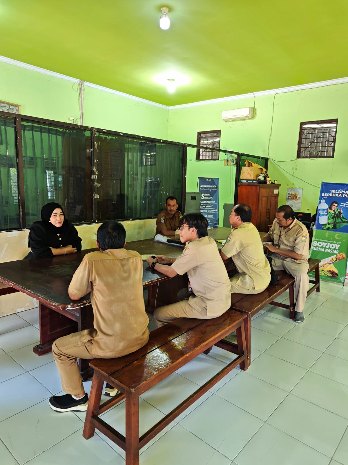 Monitoring Syarat Kerja Perusahaan di Kec Lab Badas & UI