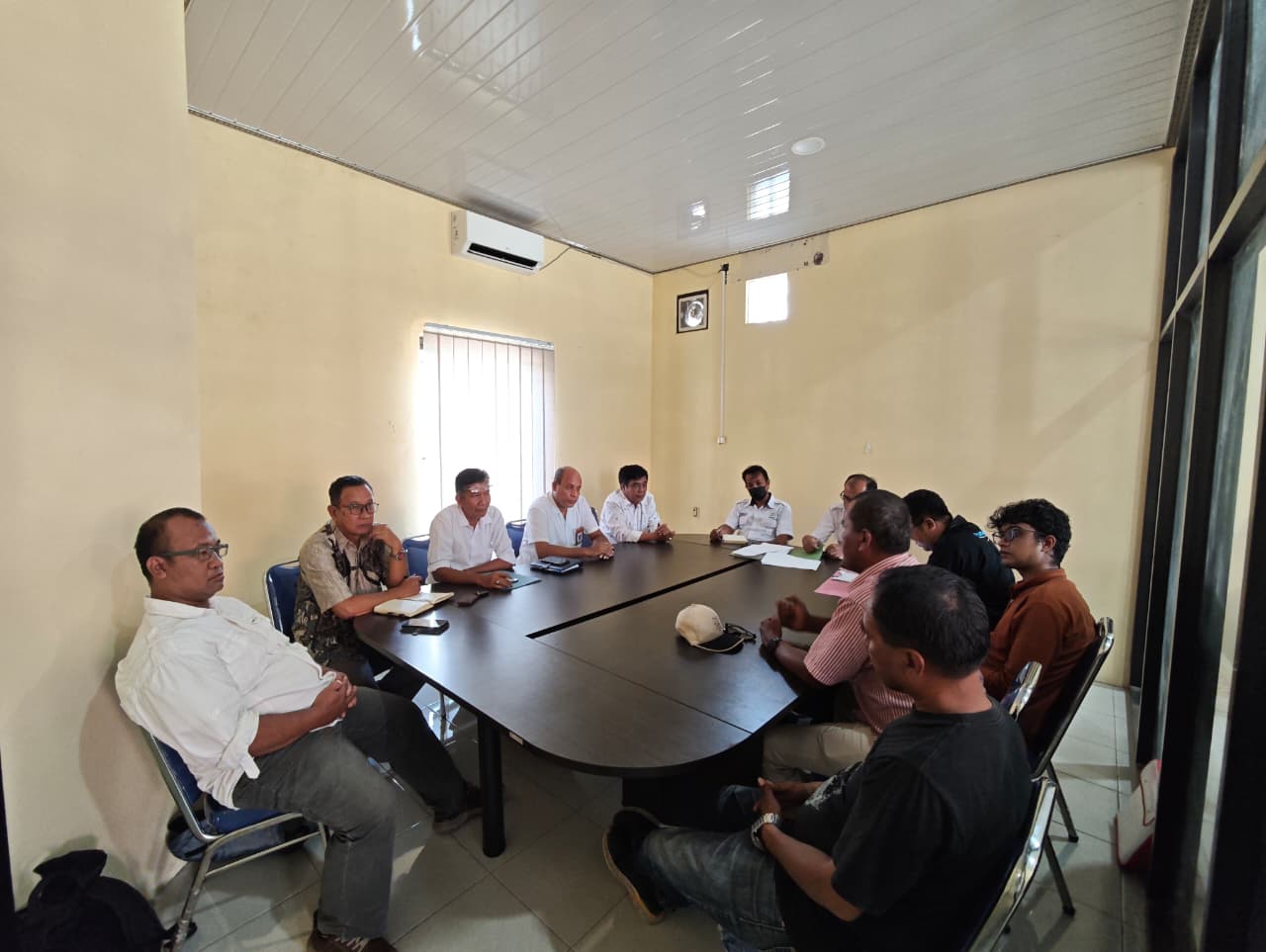 Mediasi Perumdam Batulanteh oleh Bidang Hubungan Industrial