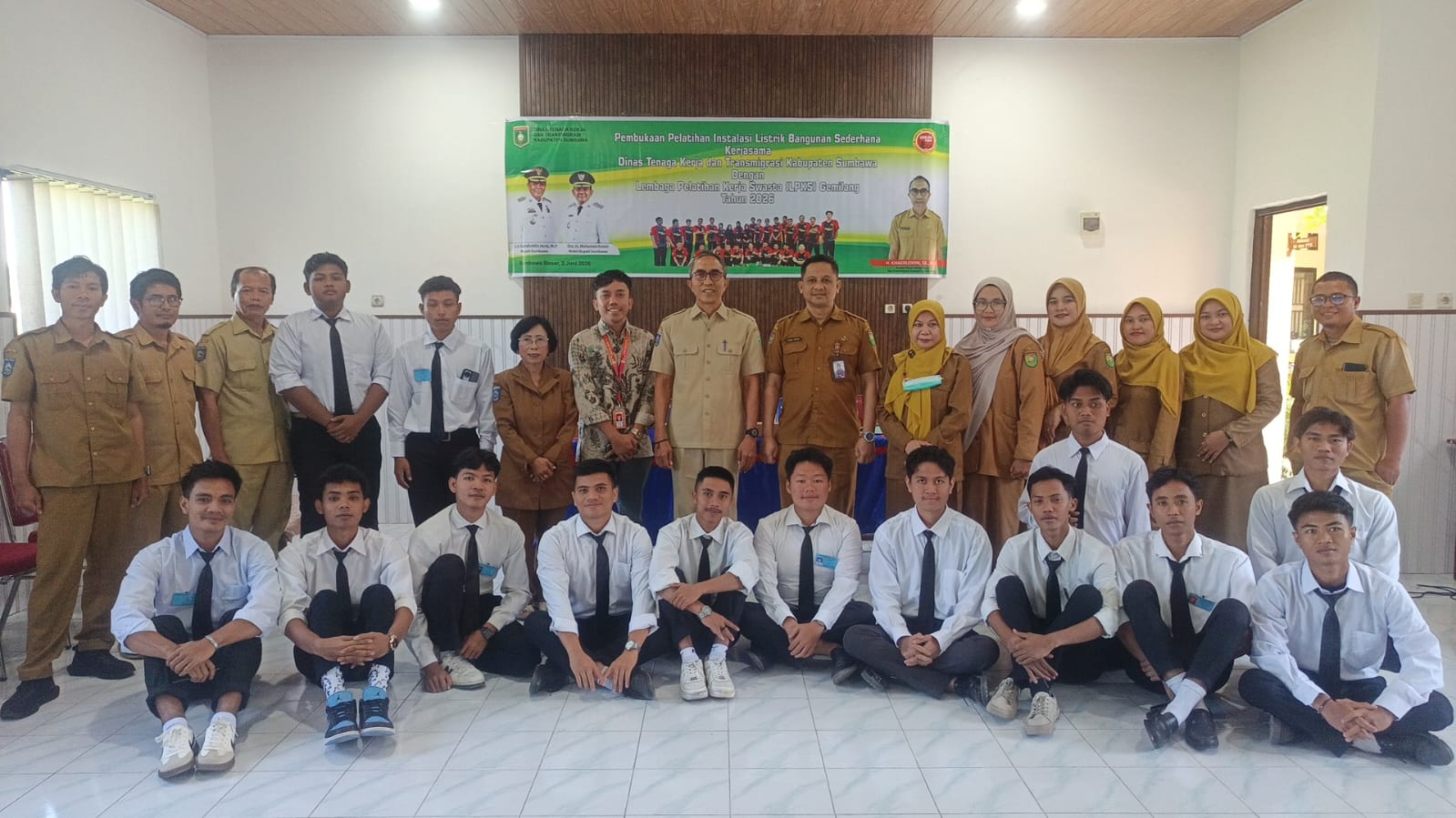 Kerjasama Disnaker dengan LPKS Gemilang Pelatihan Instalasi Listrik