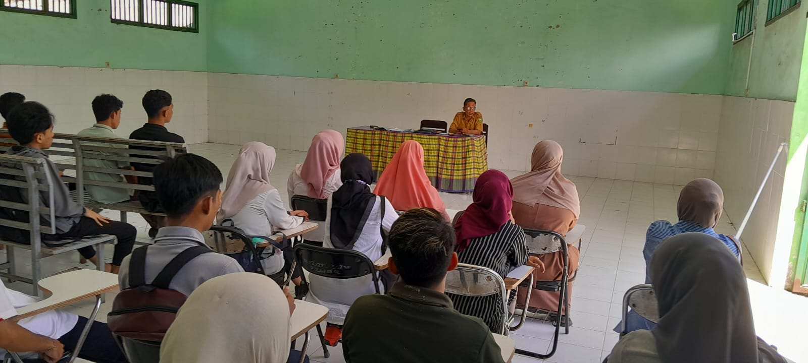 Pengarahan dari Kepala BLK Sumbawa kepada peserta pelatihan APBN 2026.