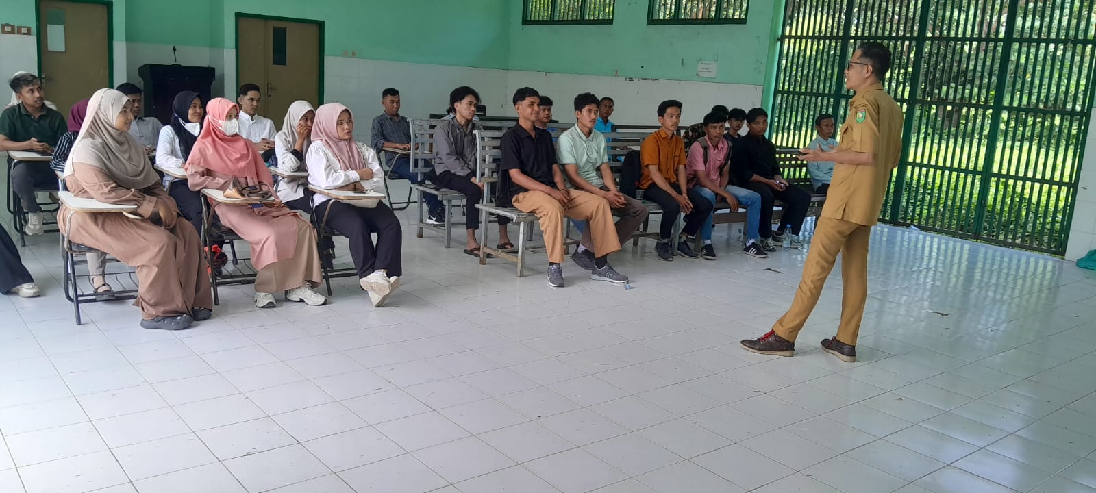 Pengarahan dari Kepala BLK Sumbawa kepada peserta pelatihan APBN 2026.